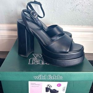 Wild fable Alessia Black Heels Platform Wedges Round Open Toe